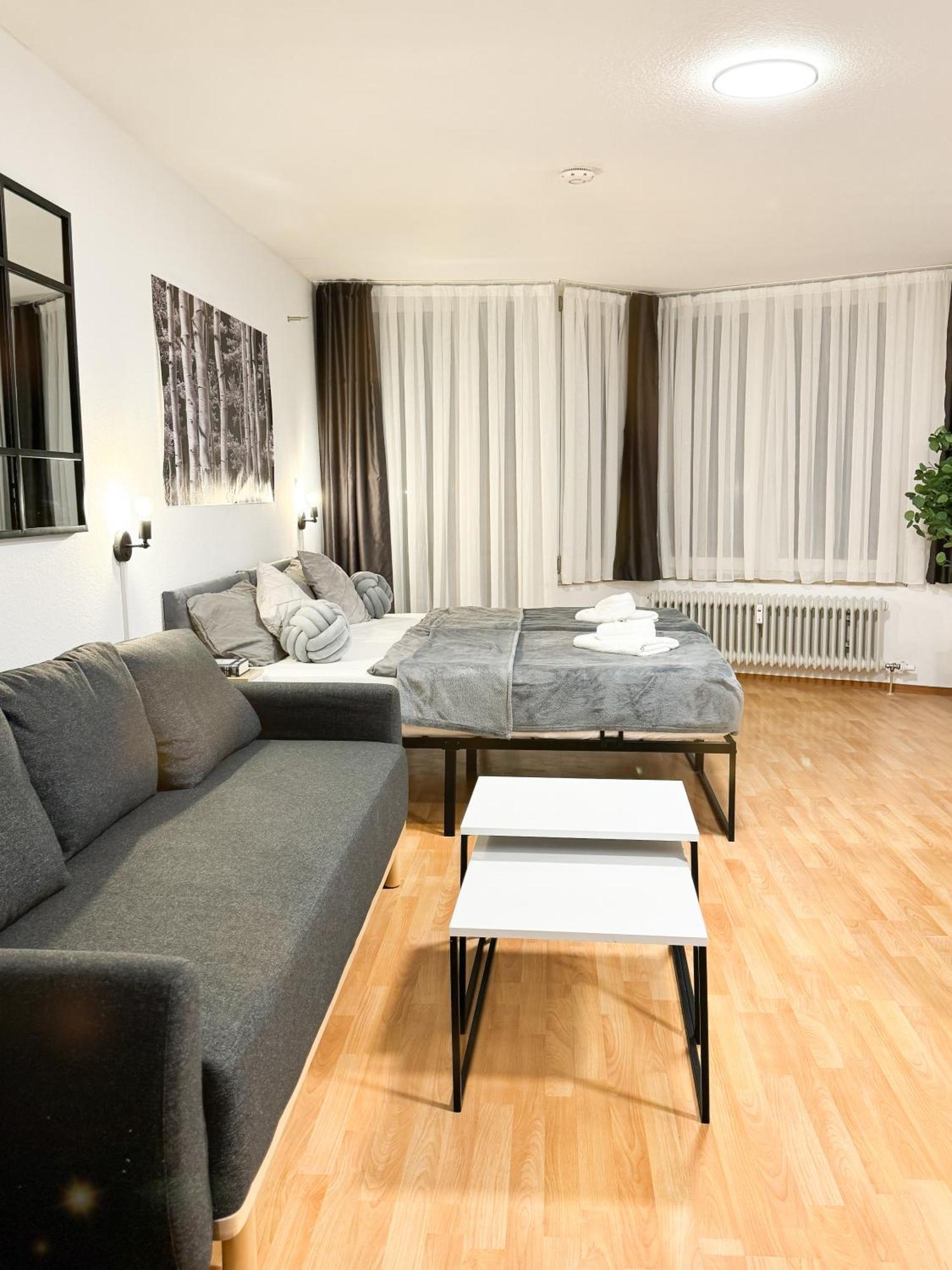 Modern Living In Karlsruhe - Frieden Apartments Eksteriør bilde