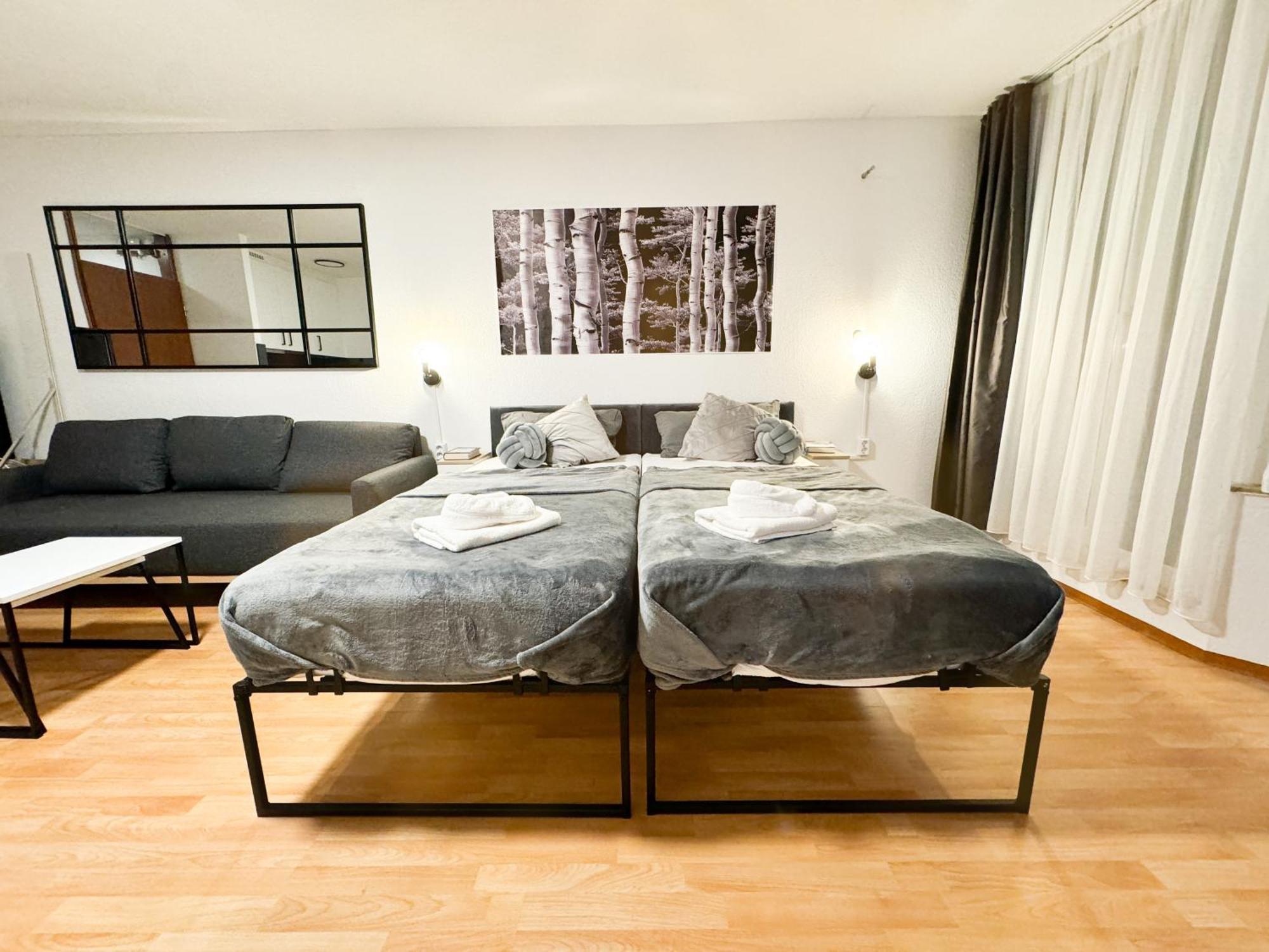 Modern Living In Karlsruhe - Frieden Apartments Eksteriør bilde
