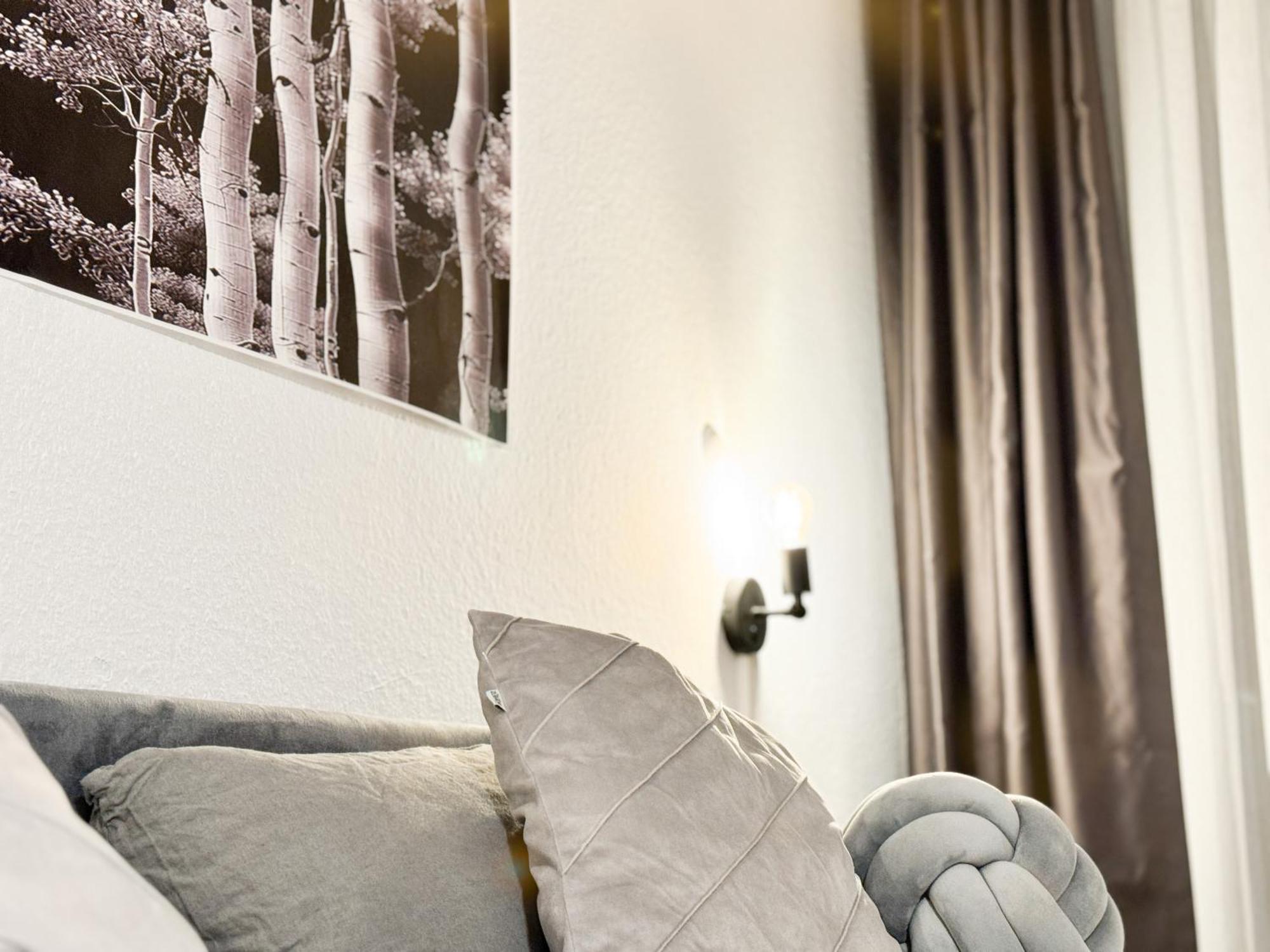 Modern Living In Karlsruhe - Frieden Apartments Eksteriør bilde